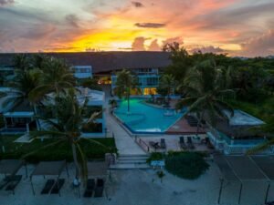 Casa Playacar Boutique (Sample Listing)