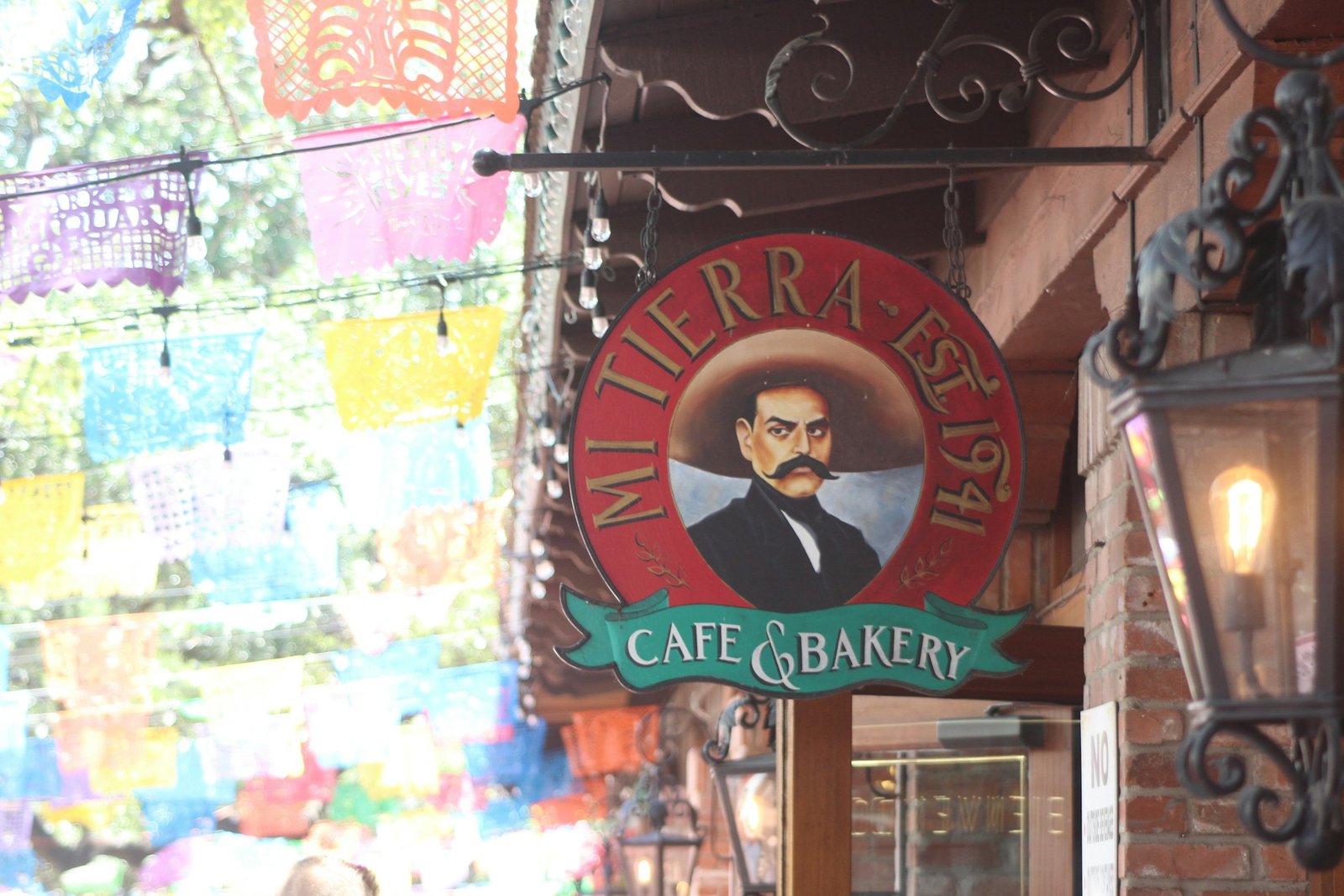 5th Avenue (Quinta Avenida): The Complete Guide to Playa del Carmen’s Main Strip