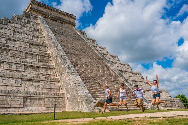 Chichen Itza VIP Private Tour — Skip-the-Line — Express