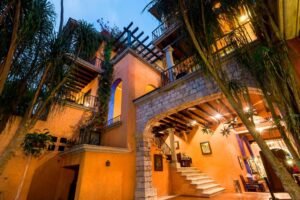 Hotel Lunata — 5th Avenue