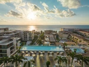The Reef 28 Hotel & Spa — Luxury Adults Only
